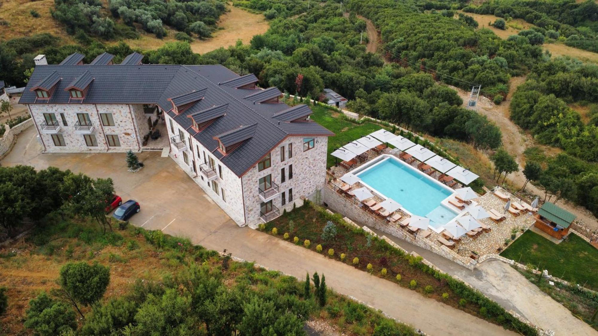 Hotel Gle-alb Agrotourism