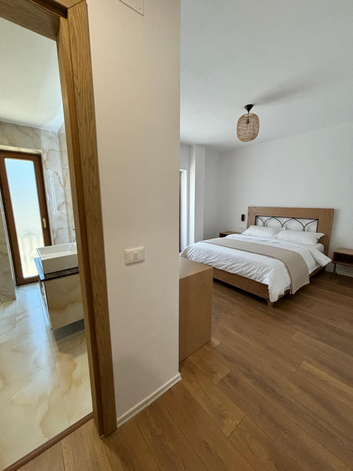 Gle-alb Agrotourism 4*