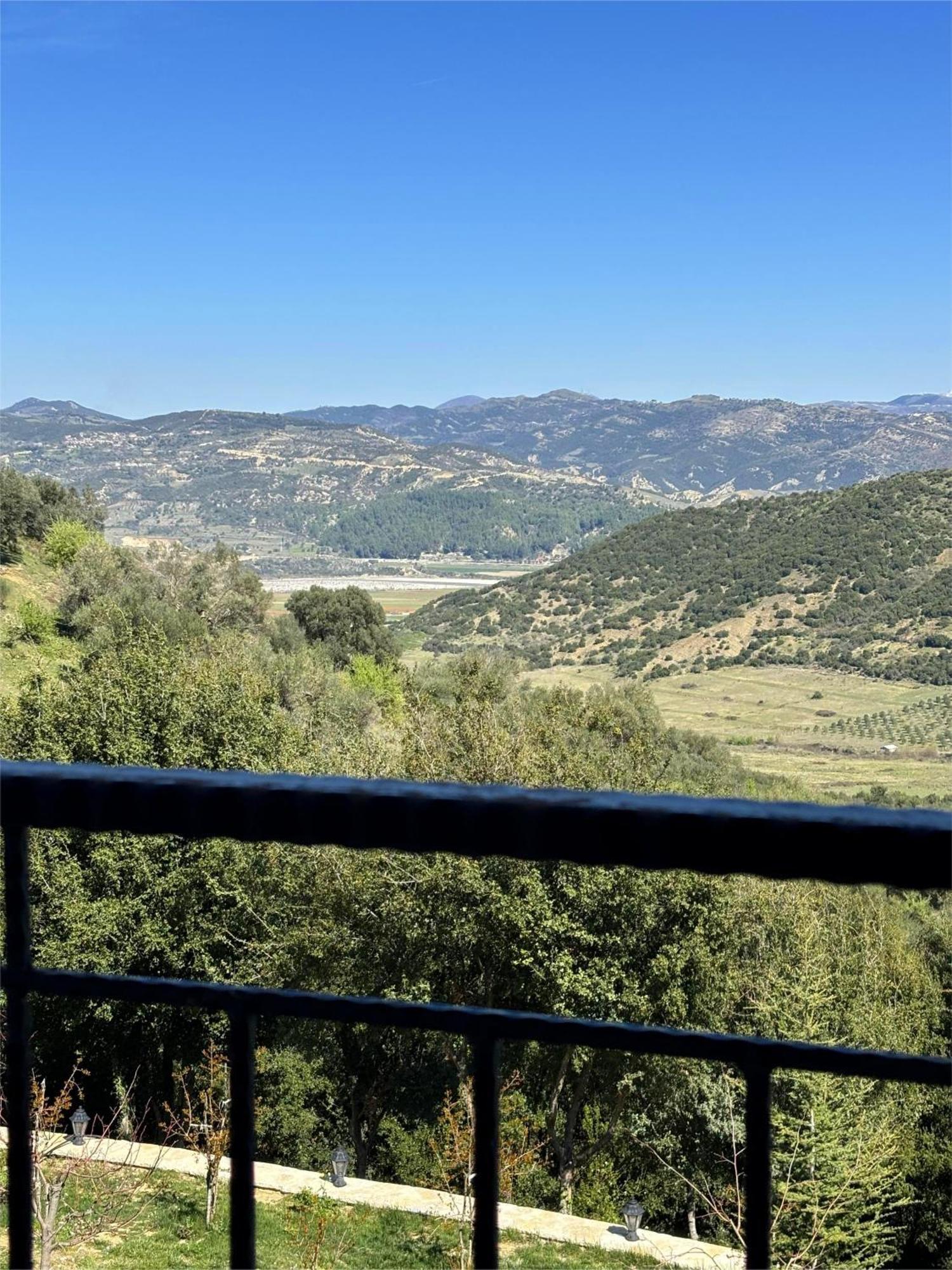 Hotel Gle-alb Agrotourism 4*